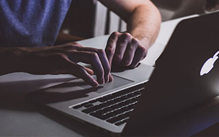 age动漫网官网的一次真实使用体验：从日常使用角度做的综合体验总结（对比后）